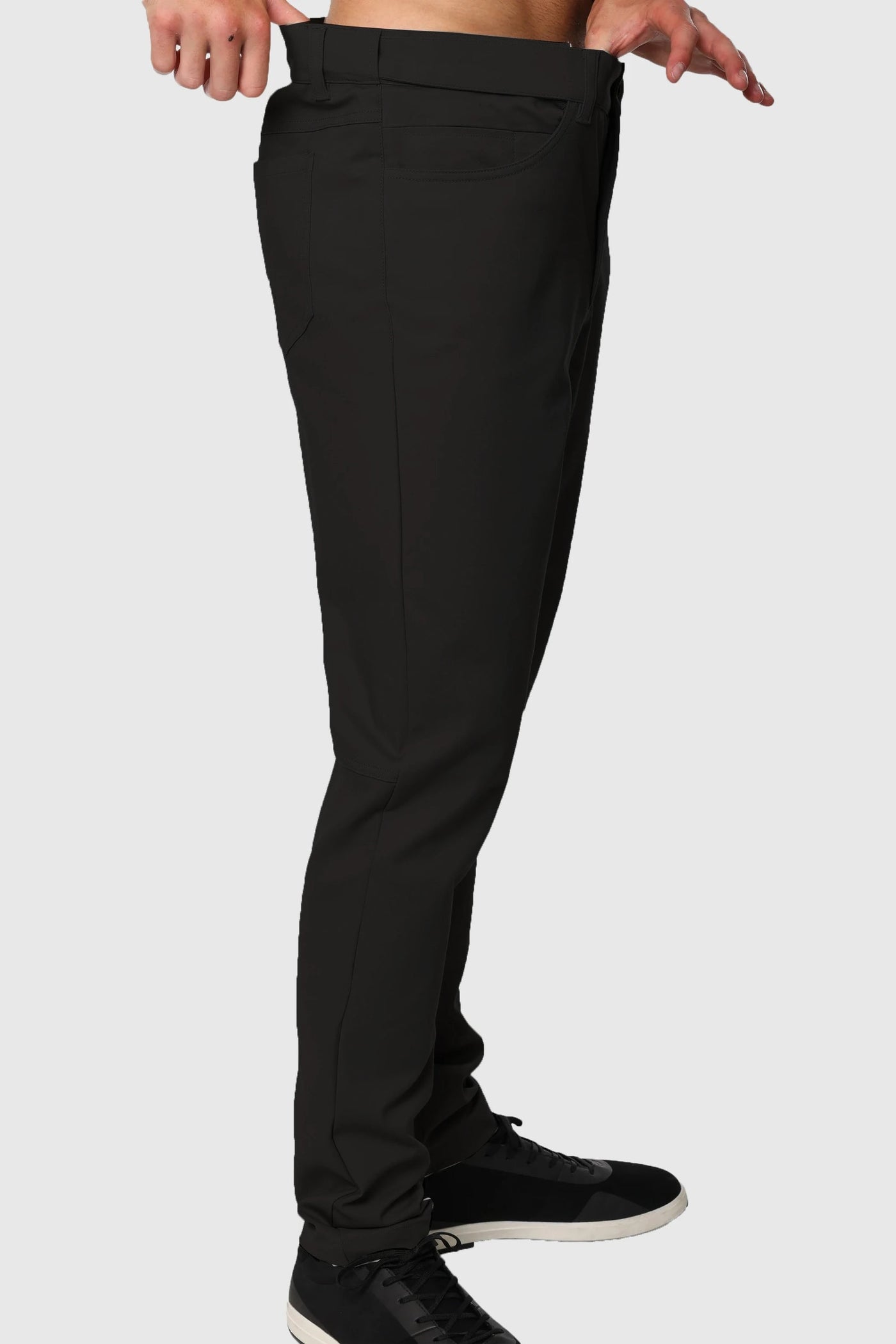 TEAMLTD Vital Chino Pant - Black | Men’s