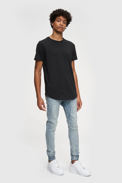 Kuwalla Eazy Scoop Tee - Black | Men’s