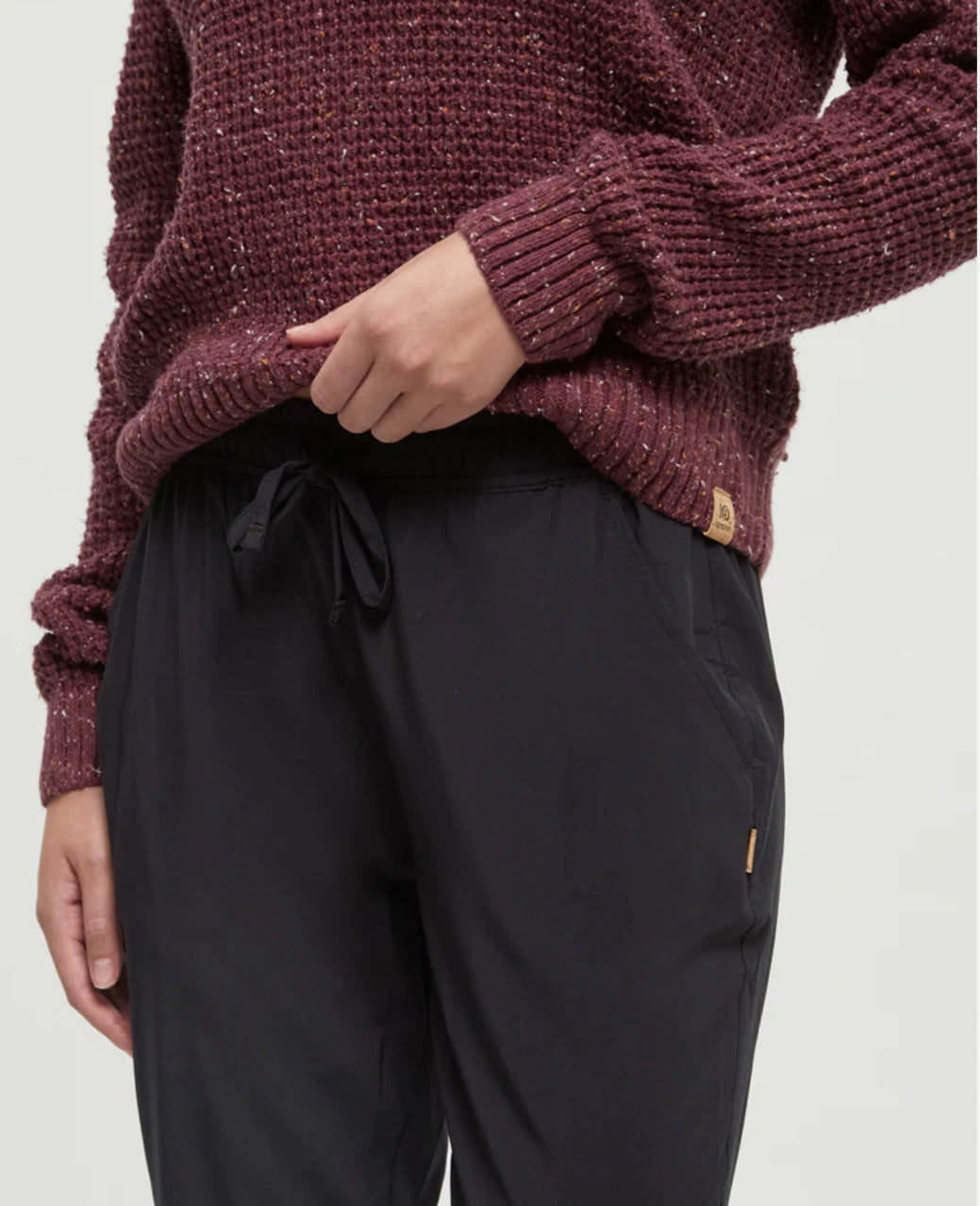 TenTree InMotion Pacific Jogger - Meteorite Black | Women’s