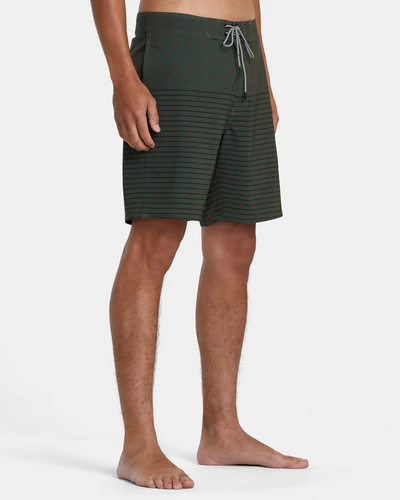RVCA Curren Boardshorts 18”