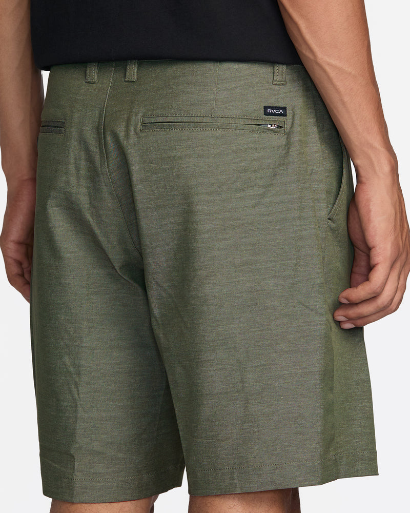 RVCA Back in Hybrid - Sage Leaf | Men’s