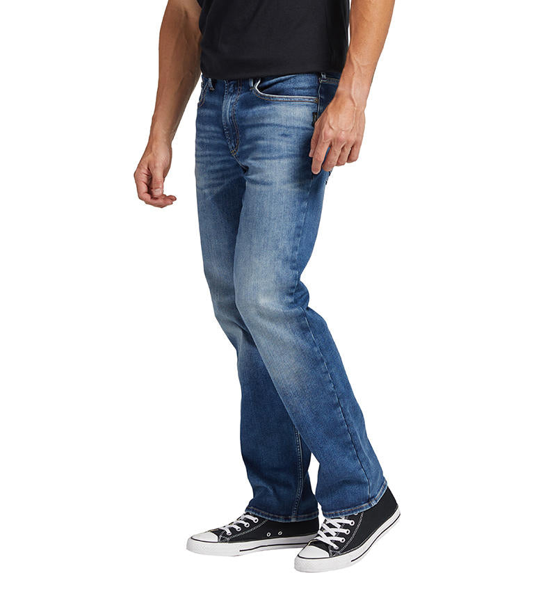 Silver Jeans Infinite Fit Straight Leg