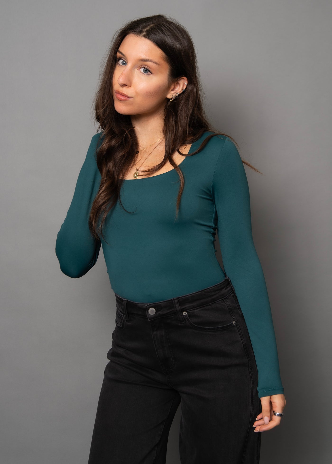 Second Skin Marianna 23 Long Sleeve Scoop Tank - DK Hunter Green | Women’s
