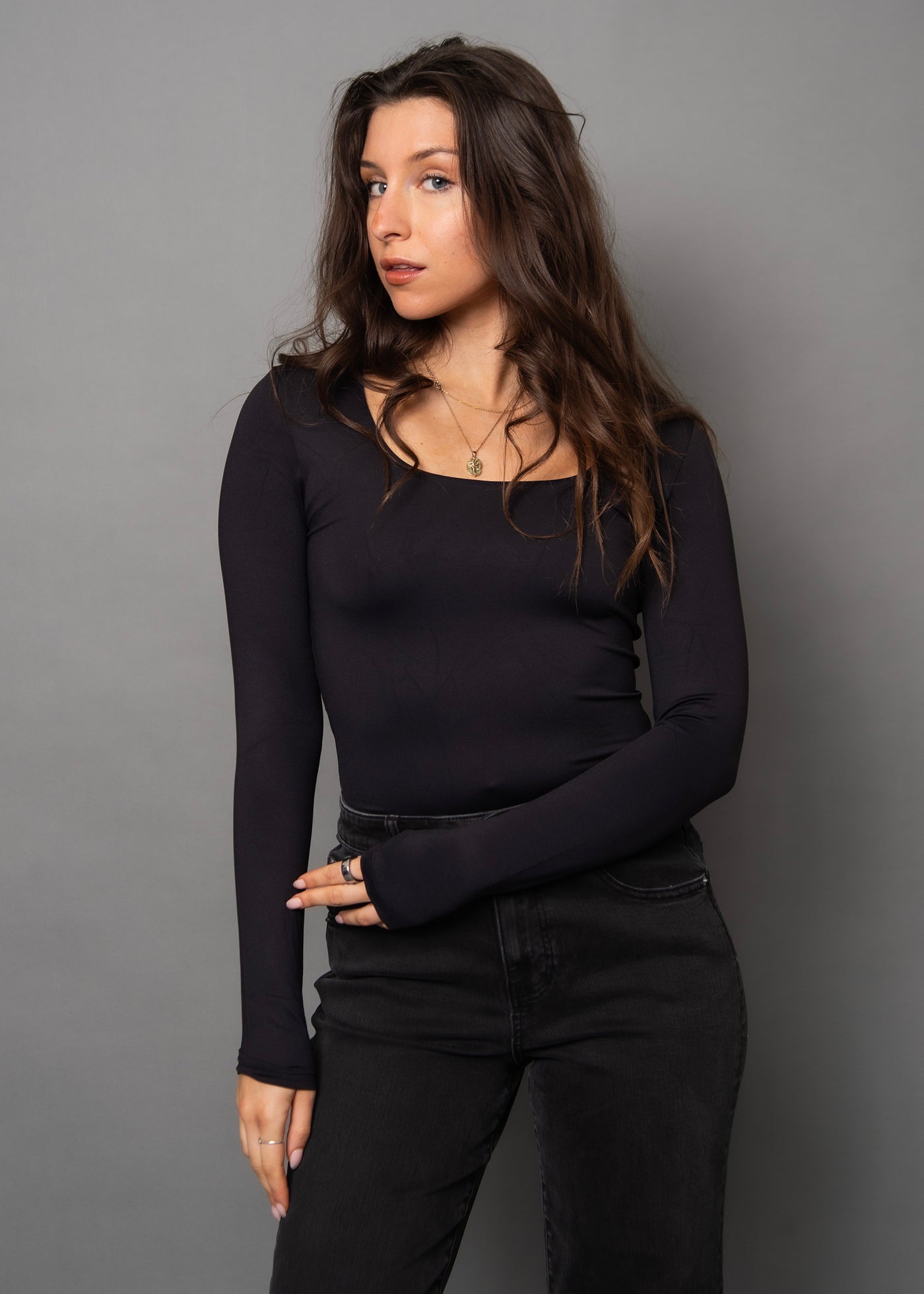 Second Skin Marianna 23 Long Sleeve Scoop Tank - Black | Women’s
