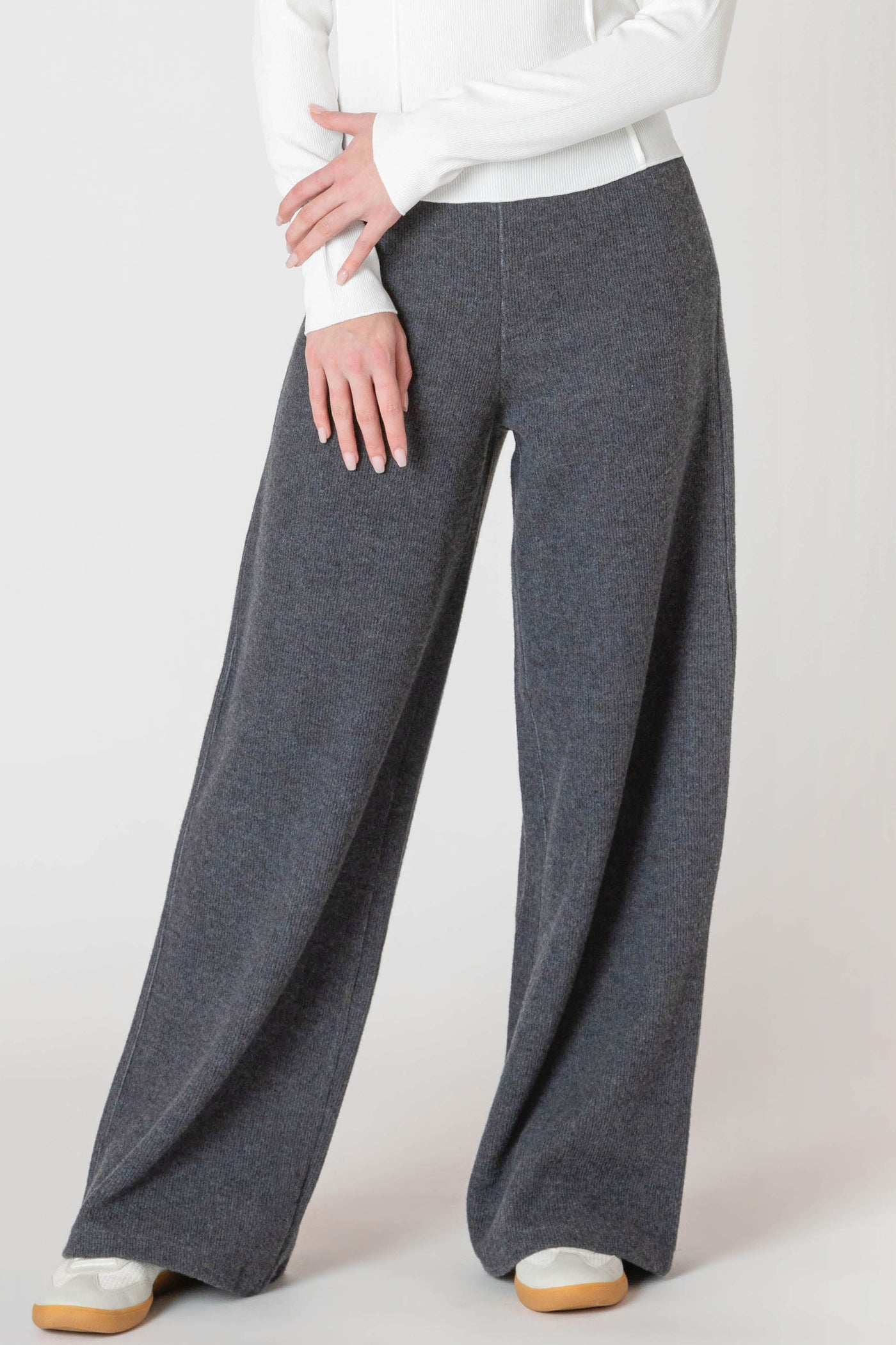 ROOM34 Wide Leg Ribbed Pant - Charcoal Heather | Women’s