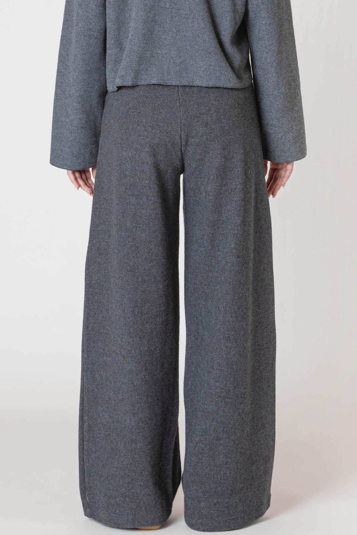 ROOM34 Wide Leg Ribbed Pant - Charcoal Heather | Women’s