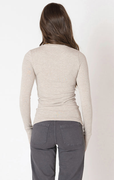 Dex Brushed Crewneck Long Sleeve Tee - Light Heather Taupe | Women’s