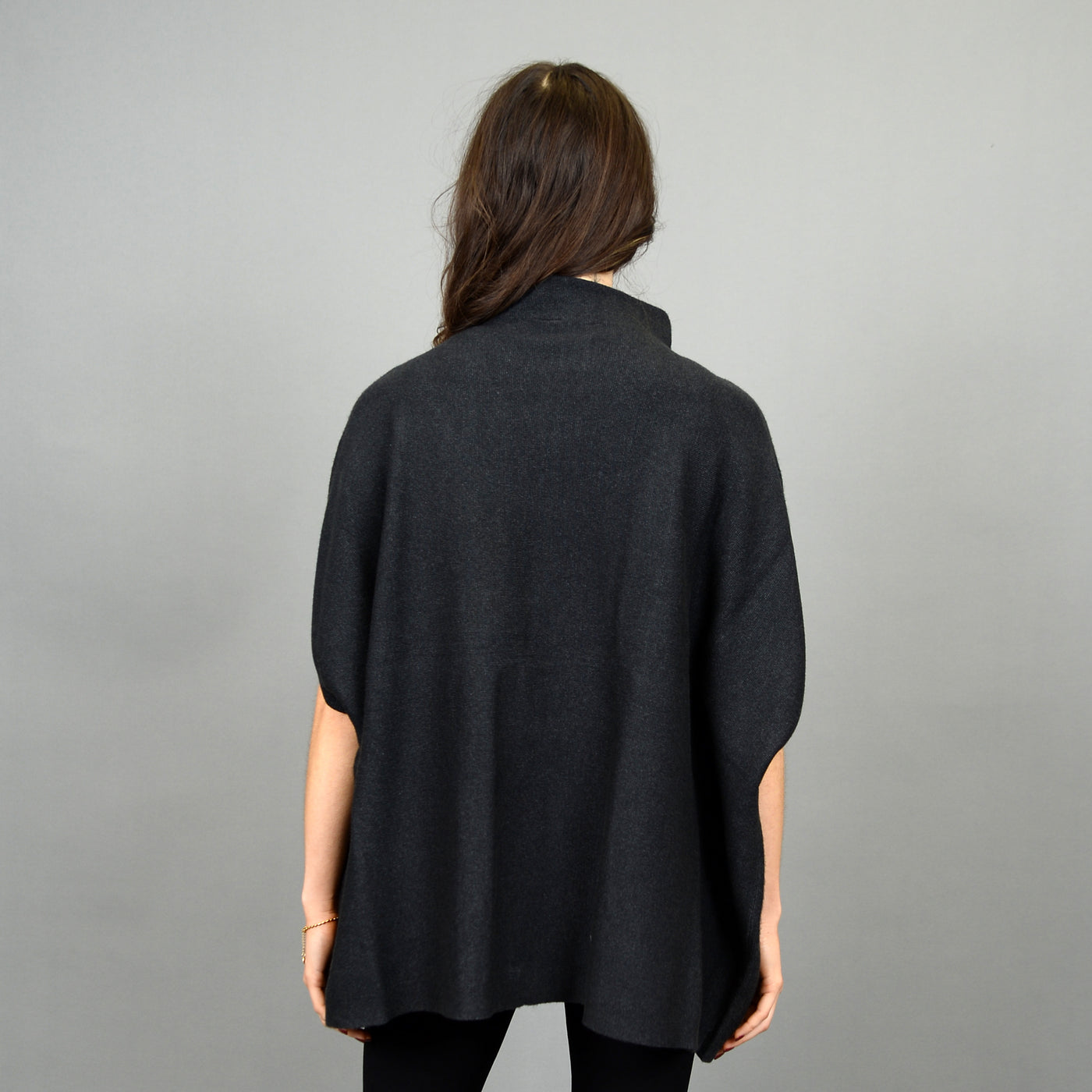 RD Cosima Sleeveless Funnel Neck Poncho